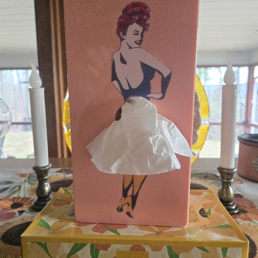 Vintage Inspired Tissue Box